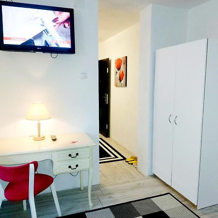Apartman Andrea 4 Banja Luka Exteriör bild