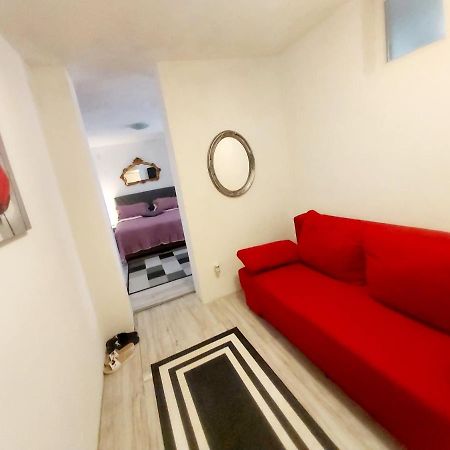 Apartman Andrea 4 Banja Luka Exteriör bild