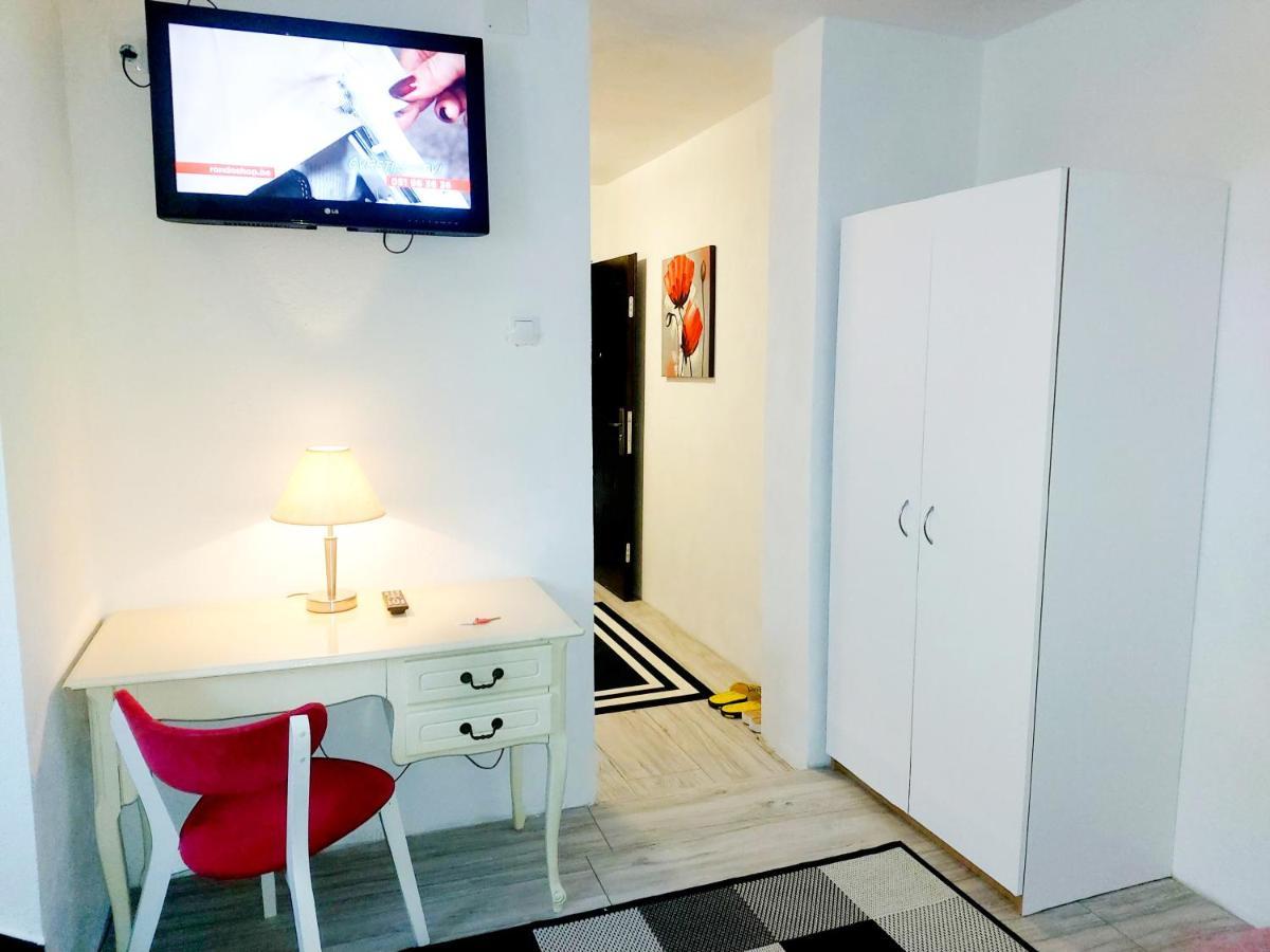 Apartman Andrea 4 Banja Luka Exteriör bild