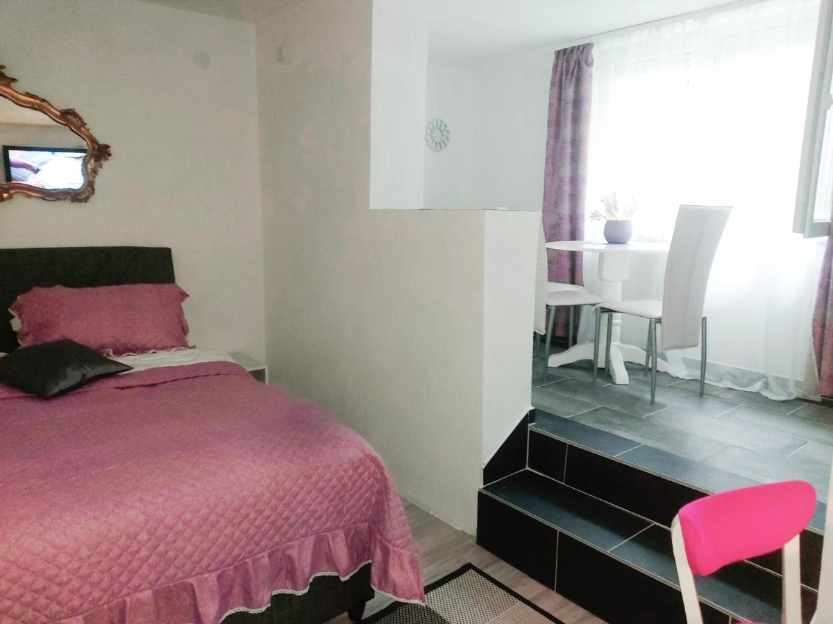 Apartman Andrea 4 Banja Luka Exteriör bild